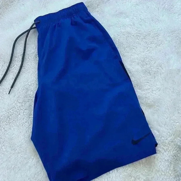 Nike Men’s Lined Swim Trunks Board Shorts‎ Navy Blue Pockets Sz M - Picture 1 of 6